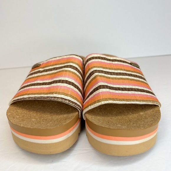 Reef Womens Scout Hi Threads in Smoothie Stripe Sz 11M Tried in only. No box - Picture 3 of 10